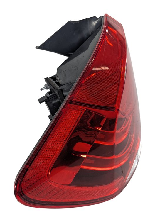 Thumbnail 4: 2012-2015 BMW X1 (E84) LEFT DRIVER REAR OUTER TAILLIGHT BRAKE LIGHT LAMP