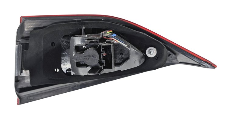 Thumbnail 8: 2012-2015 BMW X1 (E84) LEFT DRIVER REAR TRUNK INNER TAILLIGHT LIGHT LAMP