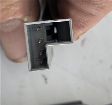 Thumbnail 8: 08-16 BMW 135i 328i 335i M3 X1 Z4 (E84 E87 E89 E90) PASSENGER SEATBELT RECEIVER