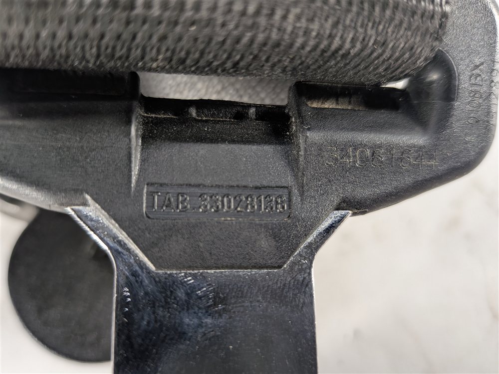 Thumbnail 11: 2012-2015 BMW X1 (E84) RIGHT FRONT PASSENGER SEATBELT BUCKLE RETRACTOR (Black)