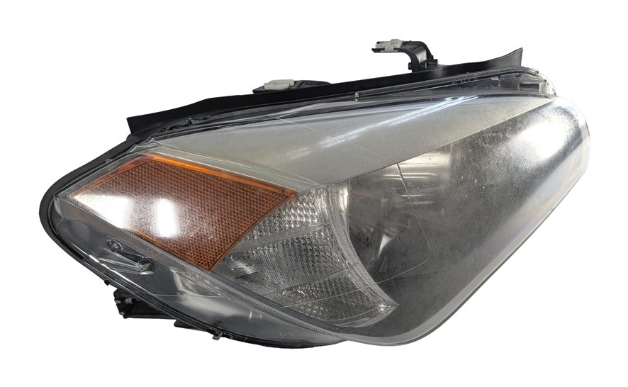 2013-2015 BMW X1 (E84) RIGHT FRONT PASSENGER HALOGEN HEADLIGHT LIGHT LAMP