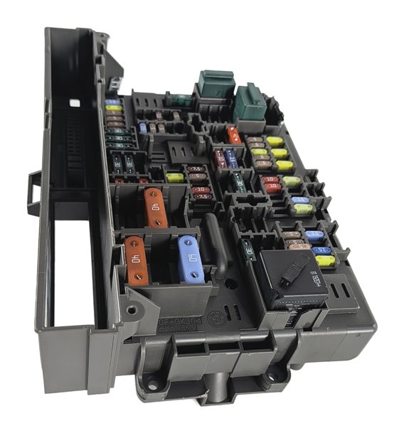 Thumbnail 5: 08-15 BMW 128i 135i 328i 335i M3 X1 (E84 E87 E90) POWER DISTRIBUTION FUSE BOX