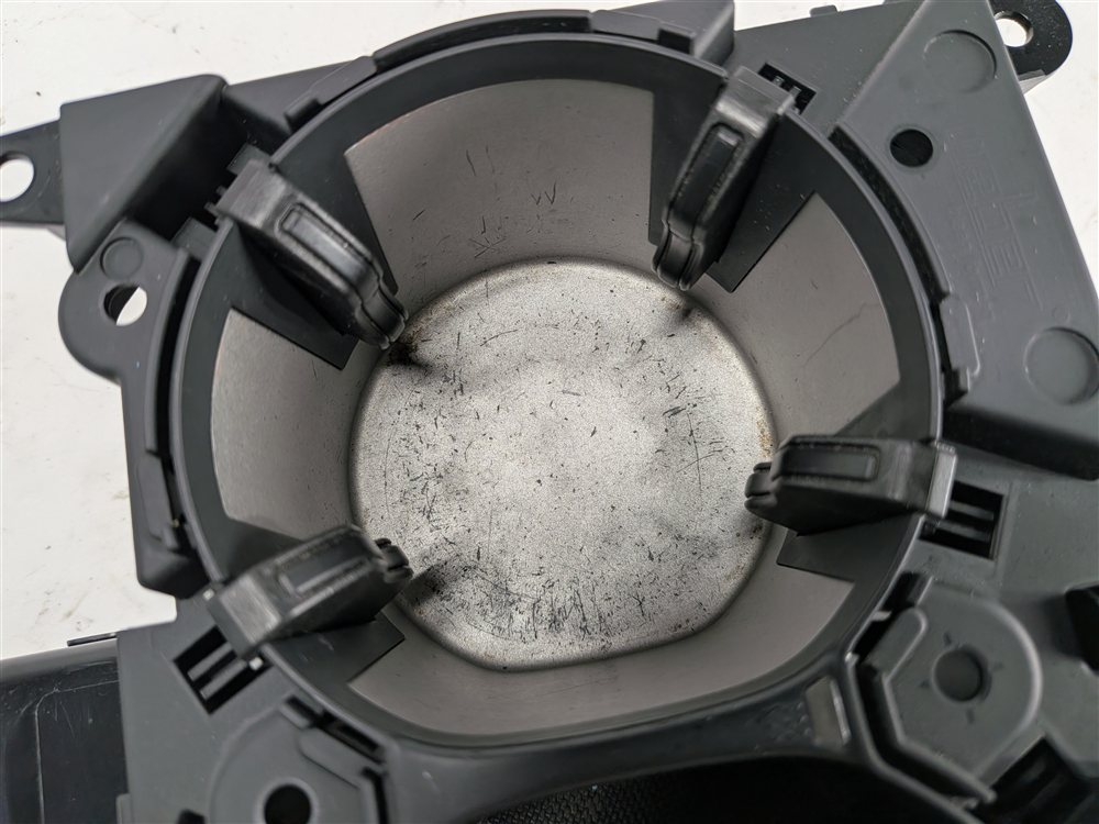 Thumbnail 6: 2013 AUDI Q5 (B8 8R) FRONT CENTER CONSOLE HEATED COOLED CUP HOLDER CUPHOLDER