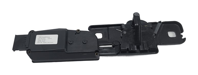 Thumbnail 2: 2013 AUDI Q5 (B8 8R) REAR POWER LIFTGATE TAILGATE HATCH LATCH STRIKER w/ MOTOR