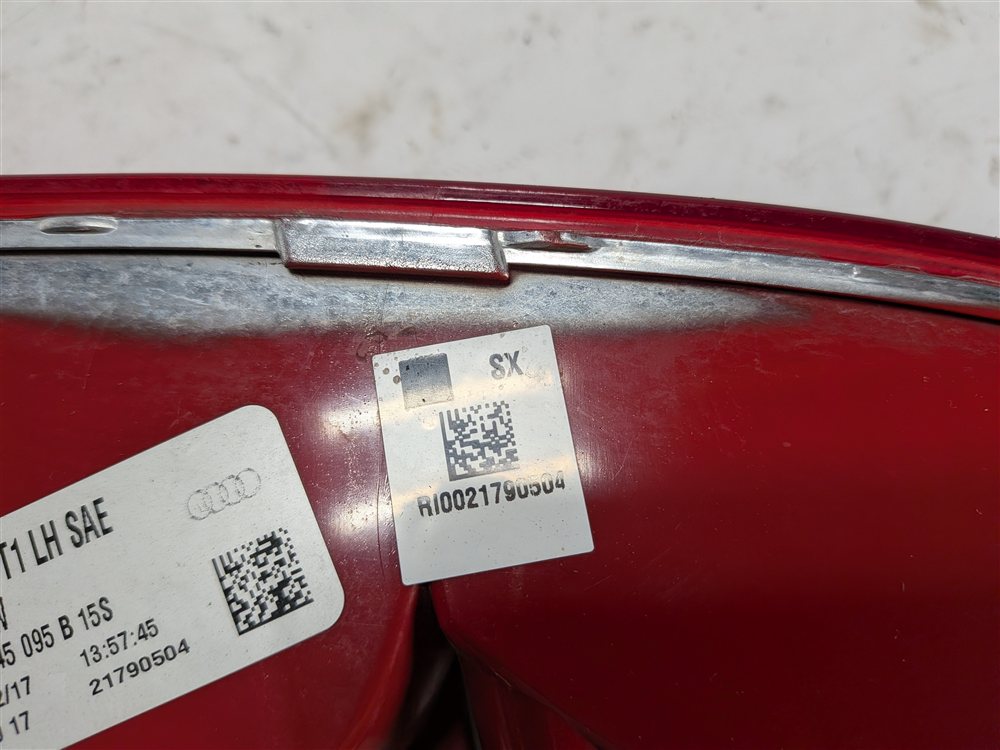 Thumbnail 9: 2009-2017 AUDI Q5 SQ5 (8R) REAR LEFT BUMPER LOWER TAIL LIGHT