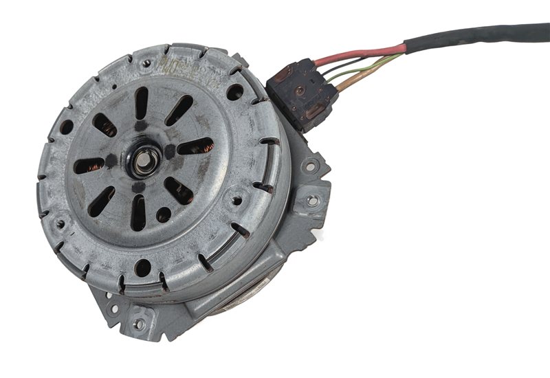 Thumbnail 6: 2013 AUDI Q5 (B8 8R) LEFT DRIVER RADIATOR COOLING FAN MOTOR ONLY 400W BROSE