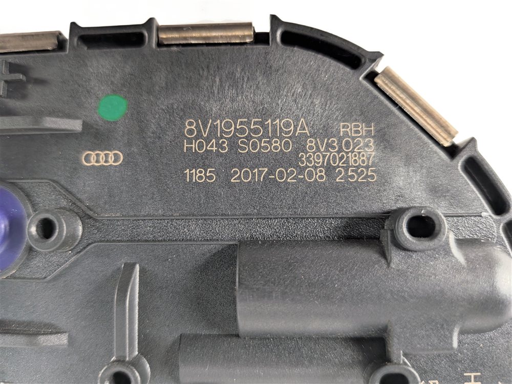 Thumbnail 8: 2016-2018 AUDI A3 E-TRON (8VF) FRONT WINDSHIELD WIPER MOTOR