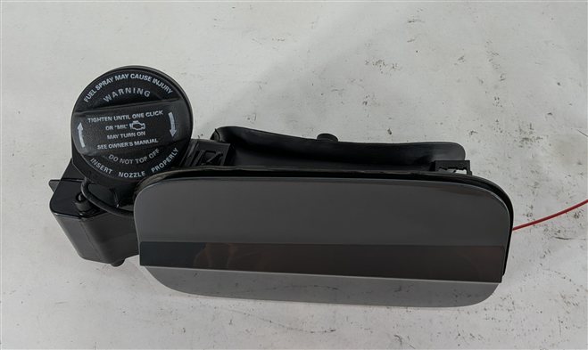 Thumbnail 3: 2016-2018 AUDI A3 (8V) FUEL TANK FILL DOOR LID COVER w/ HOUSING (Gray)