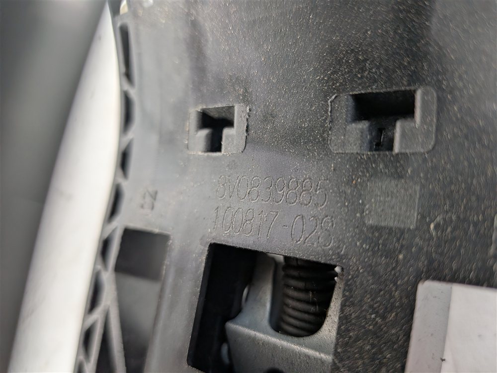 Thumbnail 7: 2015-2019 AUDI A3 S3 RS3 TT (8V MK3) REAR LEFT EXTERIOR DOOR HANDLE (Gray)