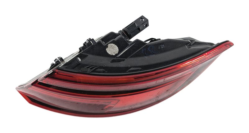 Thumbnail 3: 16-18 AUDI A3 E-TRON (8VF) RIGHT PASSENGER REAR OUTER TAILLIGHT BRAKE LAMP (LED)