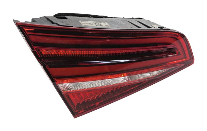 2016-2018 AUDI A3 E-TRON (8VF) LEFT DRIVER REAR INNER TAILLIGHT LIGHT LAMP (LED)