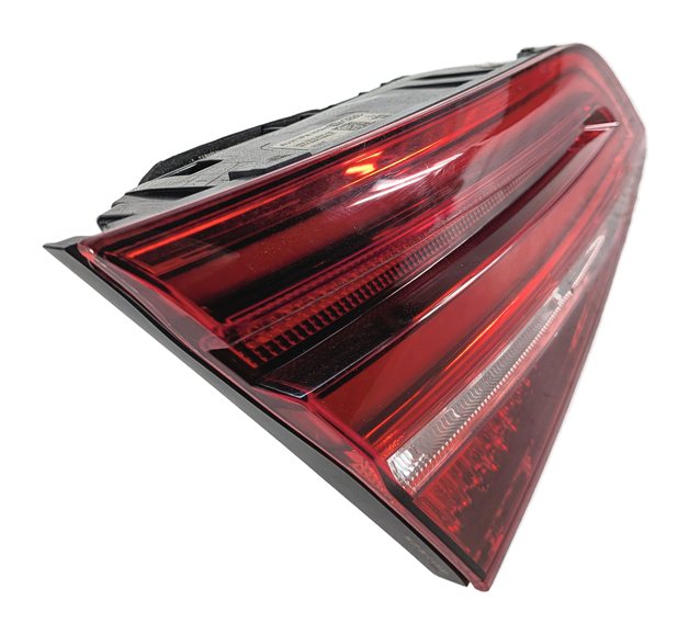 Thumbnail 5: 2016-2018 AUDI A3 E-TRON (8VF) LEFT DRIVER REAR INNER TAILLIGHT LIGHT LAMP (LED)