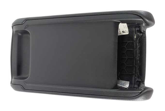 Thumbnail 7: 15-20 AUDI A3 S3 (8V) FRONT CENTER CONSOLE ARM REST LID (Black)