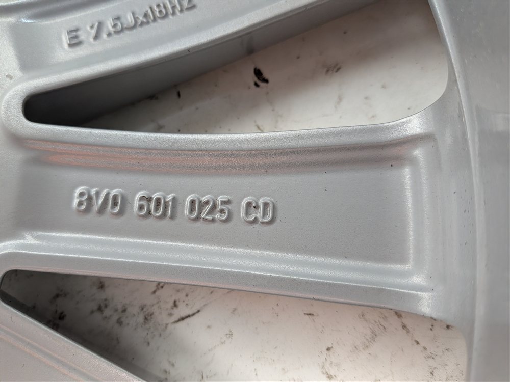 Thumbnail 8: 2016-2018 AUDI A3 E-TRON (8V) 18x7.5 INCH 15 SPOKE TURBINE ALLOY WHEEL RIM