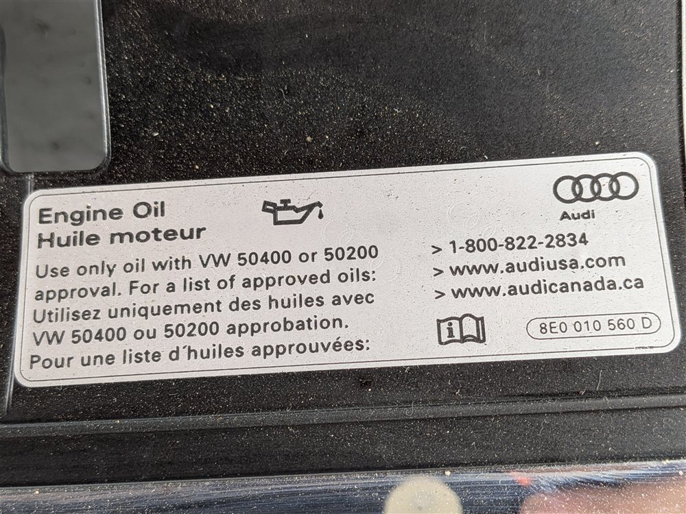 Thumbnail 9: 16-18 AUDI A3 E-TRON (8VF) HYBRID FRONT CENTER MAIN AIR VENT GRILLE w/ EMBLEM