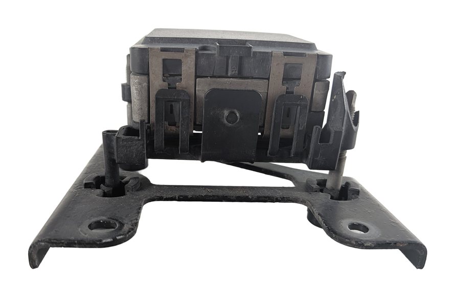 Thumbnail 6: 2015-2018 AUDI A3 (8V 8VF) ADAPTIVE CRUISE CONTROL DISTRONIC RADAR SENSOR MODULE
