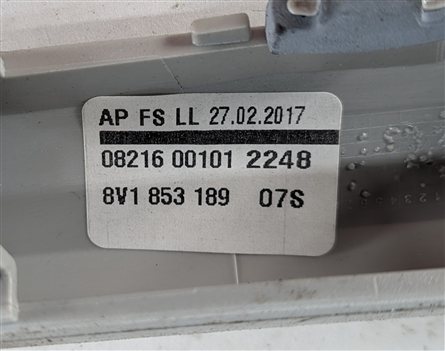 Thumbnail 8: 2017 AUDI A3 E-TRON (8V) INTERIOR DASH DOOR TRIM SET/7 (Micrometallic Silver)