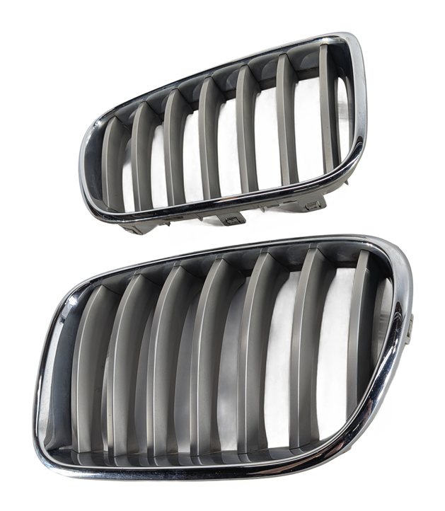 Thumbnail 4: 2013-2017 BMW X3 (F25) FRONT LEFT & RIGHT HOOD VENT TRIM GRILLE SET/2