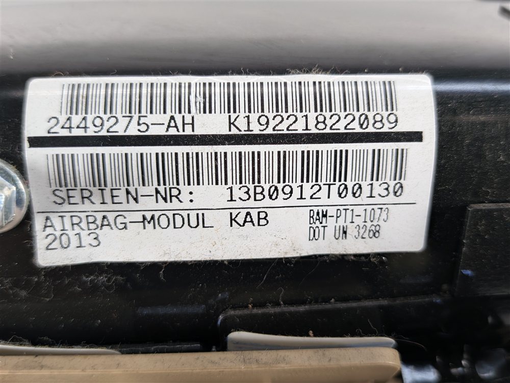 Thumbnail 8: 2011-2018 BMW X3 X4 (F25 F26) LEFT FRONT DRIVER KNEE AIRBAG AIR BAG (BEIGE)