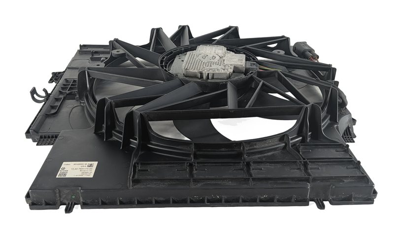 Thumbnail 5: 13-18 BMW X3 X4 (F25 F26) 2.0L N20 TURBO ENGINE RADIATOR COOLING FAN w/ SHROUD