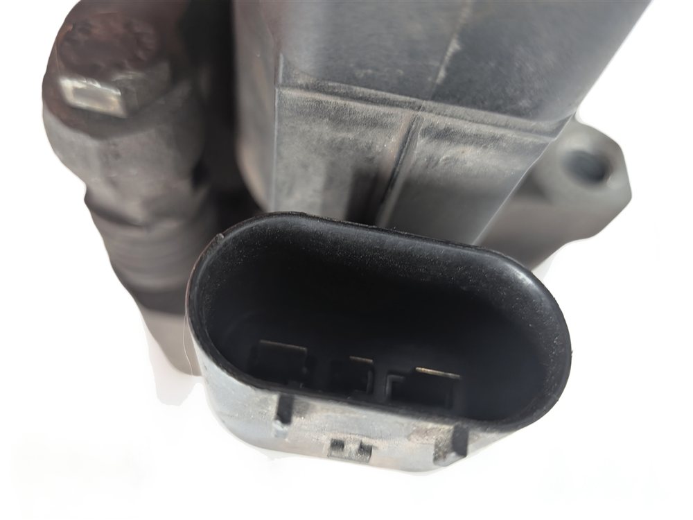 Thumbnail 8: 2011-2018 BMW X3 X4 (F25 F26) REAR LEFT DRIVER DISC BRAKE CALIPER w/ ACTUATOR
