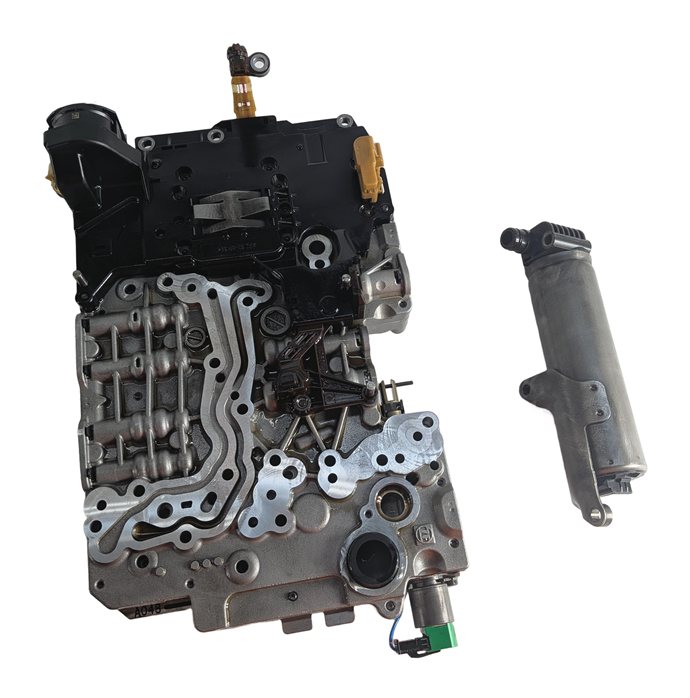 Thumbnail 3: 2013-2014 BMW 328Xi X3 (F25 F30) 2.0L 8HP-45 AUTOMATIC TRANSMISSION VALVE BODY