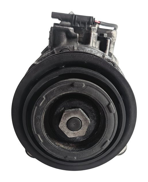 Thumbnail 2: 2013-2018 BMW X3 X4 (F25 F26) 28dX / 28iX - 2.0L ENGINE A/C COMPRESSOR PUMP