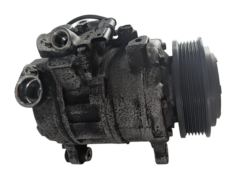 Thumbnail 4: 2013-2018 BMW X3 X4 (F25 F26) 28dX / 28iX - 2.0L ENGINE A/C COMPRESSOR PUMP