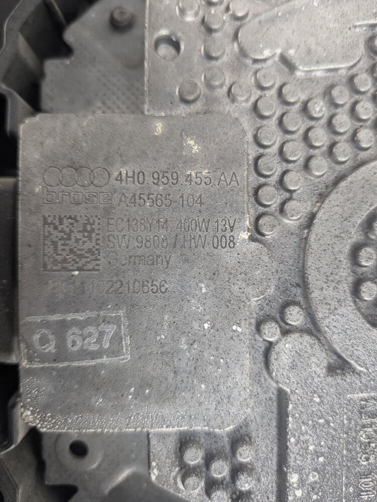 Thumbnail 10: 12-18 AUDI Q5 SQ5 A6 A7 S4 S5 RADIATOR COOLING FAN ASSEMBLY