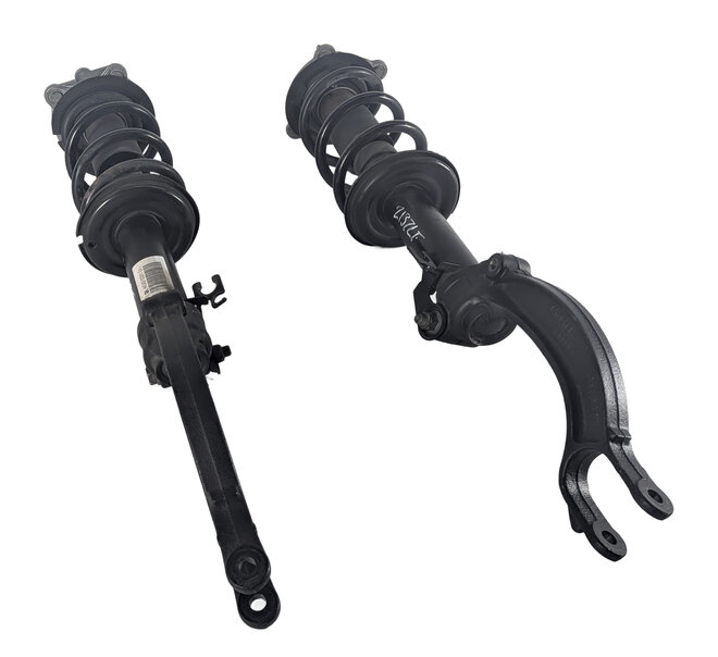 12-18 AUDI A6 A7 (4G) FRONT LEFT & RIGHT SPORT SUSPENSION SHOCK STRUT SET/2