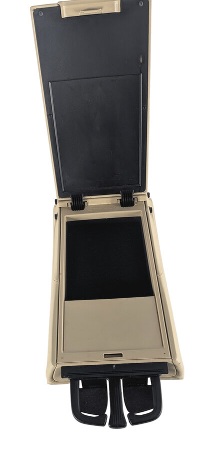 Thumbnail 5: 12-15 AUDI A6 A7 S6 S7 (C7 4G 4G8) REAR SEAT FOLD DOWN ARMREST CUPHOLDER (Beige)