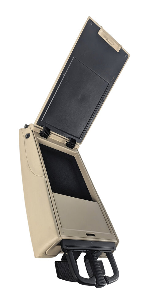 Thumbnail 7: 12-15 AUDI A6 A7 S6 S7 (C7 4G 4G8) REAR SEAT FOLD DOWN ARMREST CUPHOLDER (Beige)