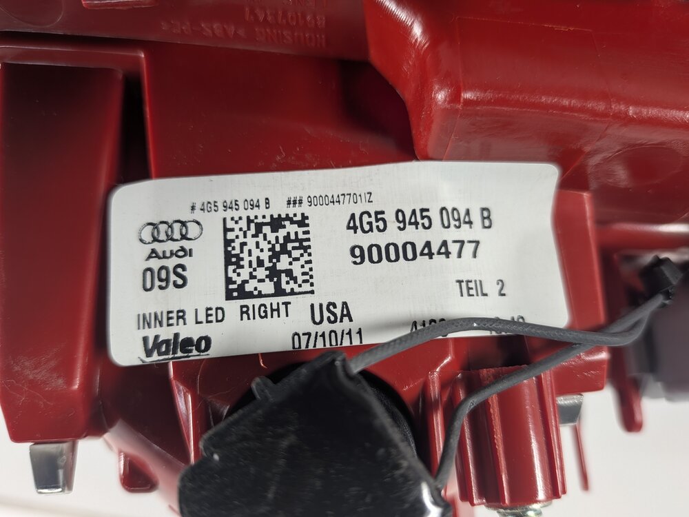 Thumbnail 8: 2012-2015 AUDI A6 S6 (C7) RIGHT PASSENGER TRUNK INNER TAILLIGHT LIGHT LAMP (LED)