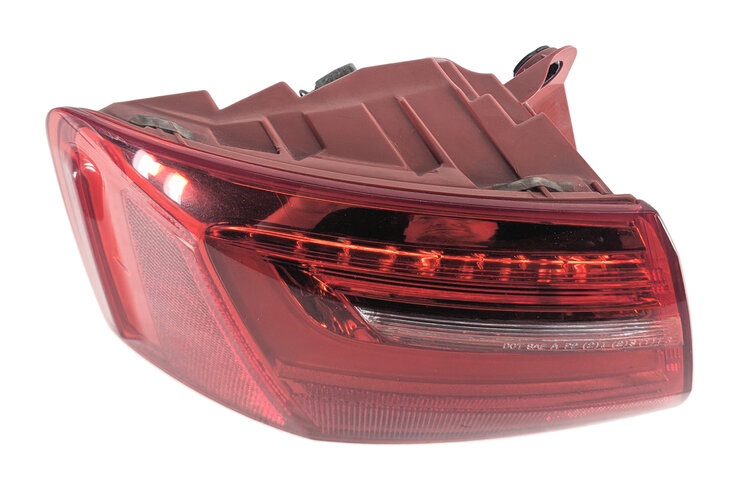 Thumbnail 3: 2012-2015 AUDI A6 S6 (C7) LEFT DRIVER OUTER TAILLIGHT BRAKE LIGHT LAMP (LED)