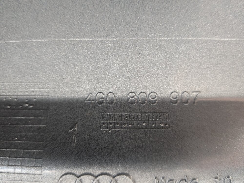 Thumbnail 8: 2012-2018 AUDI A6 S6 (C7) FUEL GAS TANK DOOR LID COVER TRIM (Gray)
