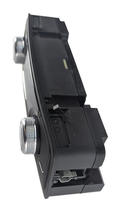 Thumbnail 4: 12-15 AUDI A6 A7 S6 S7 C7 4G8 REAR HEATER AC TEMPERATURE CLIMATE CONTROL PANEL
