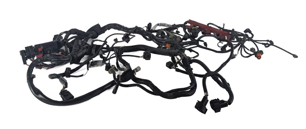 2012 AUDI A6 (C7 4G) 3.0L CGXB ENGINE WIRE WIRING HARNESS LOOM w/ FUSE RELAY BOX