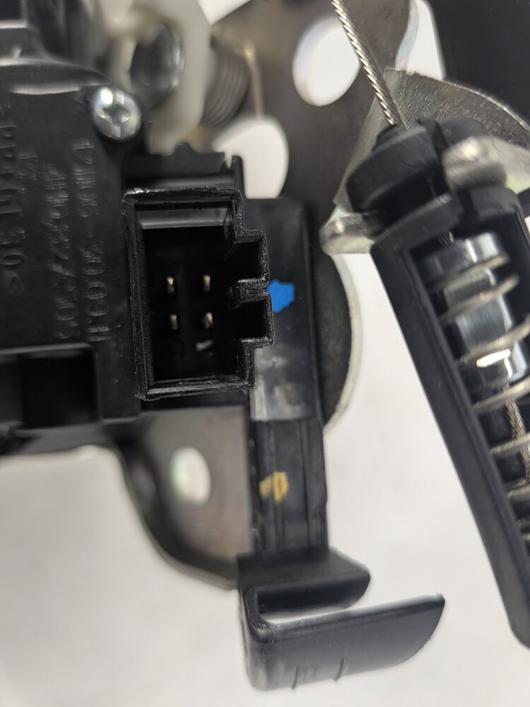 Thumbnail 10: 2012 AUDI A6 (C7 4G) REAR TRUNK DECK LID LOCK LATCH ACTUATOR w/ RELEASE CABLE