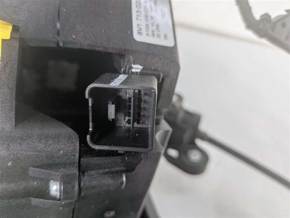 Thumbnail 9: 17-20 AUDI A3 (8V) DRIVER AUTOMATIC TRANSMISSION SHIFT SHIFTER ASSEMBLY w/ CABLE
