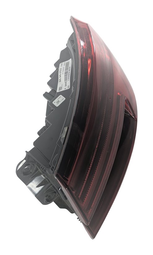 Thumbnail 5: 17-19 AUDI A3 (8V) REAR RIGHT OUTER QUARTER PANEL LED TAILLIGHT TAIL LIGHT LAMP