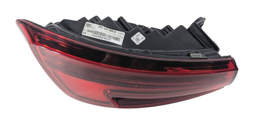 Thumbnail 7: 17-19 AUDI A3 (8V) REAR LEFT OUTER QUARTER PANEL LED TAILLIGHT TAIL LIGHT LAMP