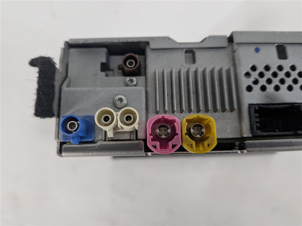Thumbnail 8: 2019-2020 AUDI A3 S3 (8V) MMI RADIO RECEIVER MAIN UNIT w/ CD DVD PLAYER MODULE