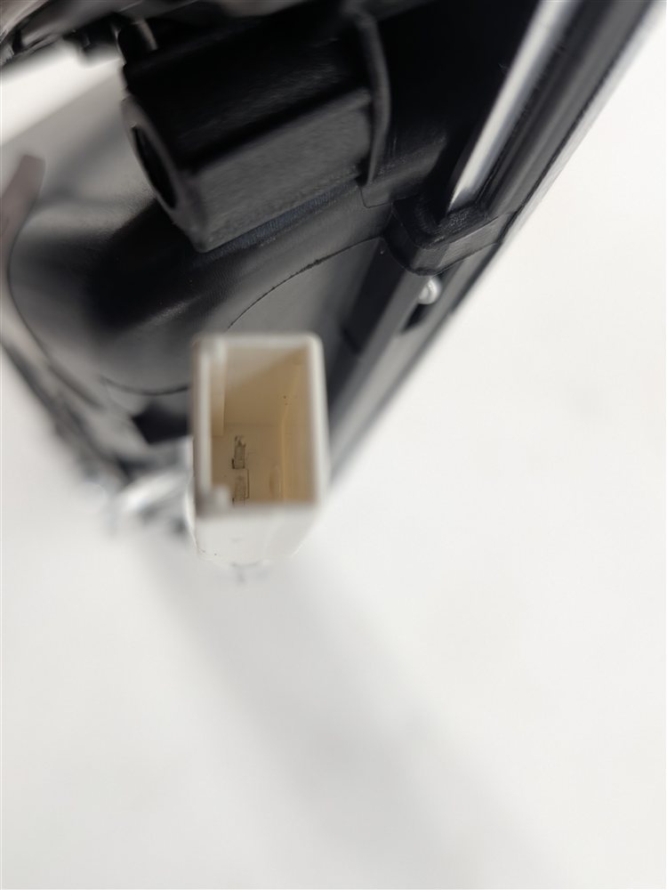 Thumbnail 9: 15-20 AUDI A3 S3 (8V) FRONT LEFT DRIVER INTERIOR DOOR HANDLE w/ LOCK SWITCH