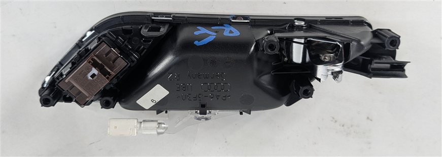 Thumbnail 5: 15-20 AUDI A3 S3 (8V) REAR RIGHT INTERIOR DOOR HANDLE w/ LOCK SWITCH BUTTON