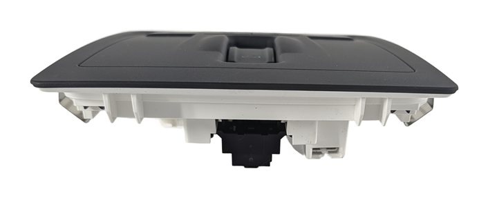 Thumbnail 6: 17-19 AUDI A3 (8V) FRONT ROOF DOME COURTESY LIGHT w/SUNROOF SWITCH (Black)