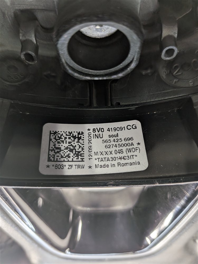 Thumbnail 11: 2017-2020 AUDI A3 S3 (8V 8Y) 3 SPOKE STEERING WHEEL w/ CONTROL SWITCH BUTTONS