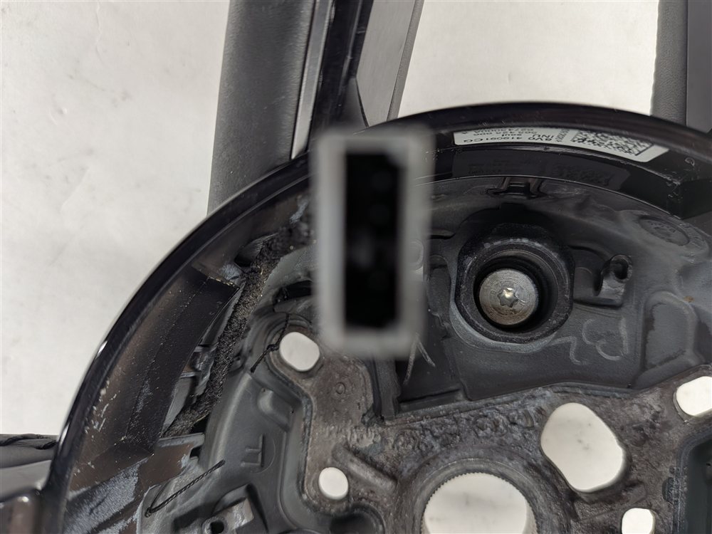Thumbnail 9: 2017-2020 AUDI A3 S3 (8V 8Y) 3 SPOKE STEERING WHEEL w/ CONTROL SWITCH BUTTONS