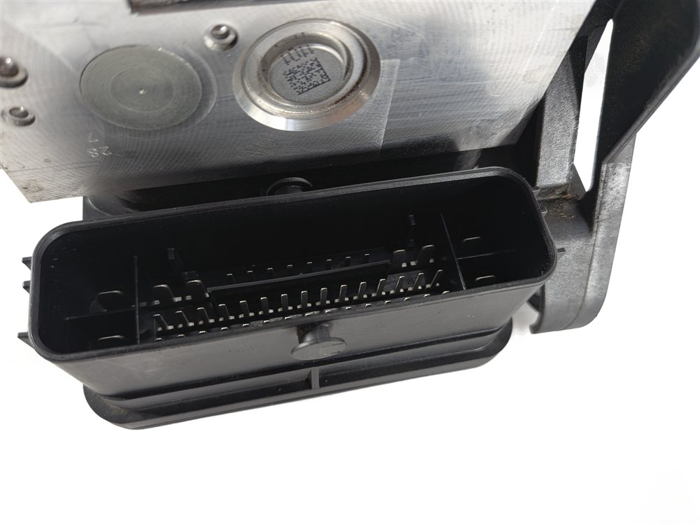 Thumbnail 8: 2020 AUDI A3 (8V) / 21 VW JETTA 22 TAOS ABS ANTI LOCK BRAKE PUMP CONTROL MODULE