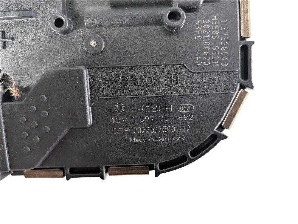 Thumbnail 10: 15-18 AUDI A3 S3 RS3 (8V) FRONT WINDSHIELD WIPER MOTOR
