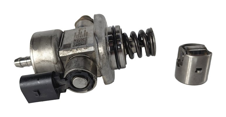 Thumbnail 2: AUDI 17-19 A3 8V 20-23 Q3 F3 VW 18-23 TIGUAN 2.0L ENGINE HIGH PRESSURE FUEL PUMP